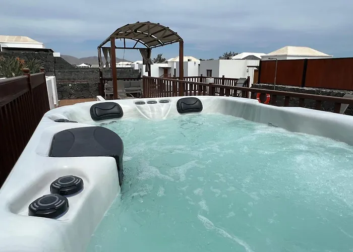 61 Playablanca Lanzarote Pool Villa Playa Blanca