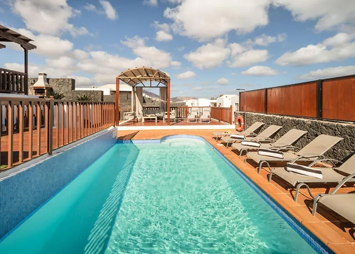 61 Playablanca Lanzarote Pool Playa Blanca