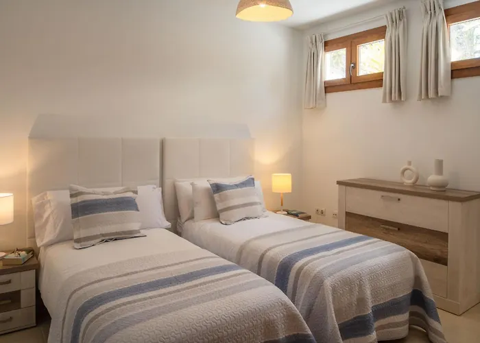 61 Playablanca Lanzarote Pool Playa Blanca