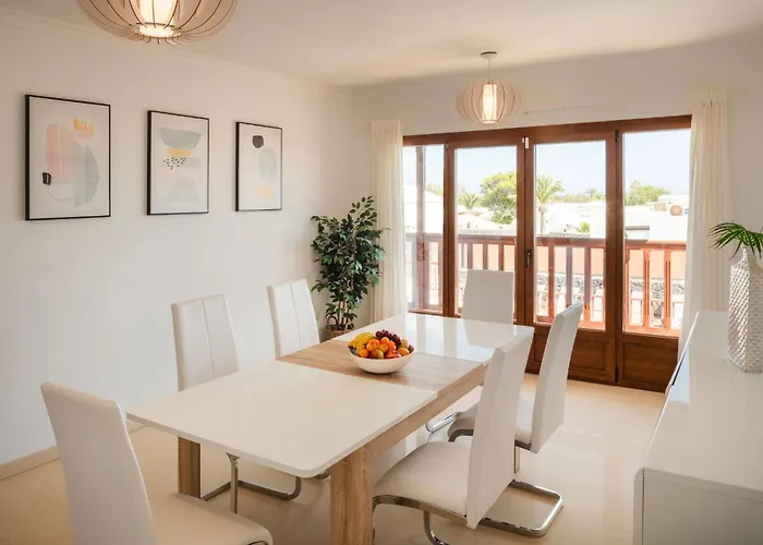 61 Playablanca Lanzarote Pool Villa