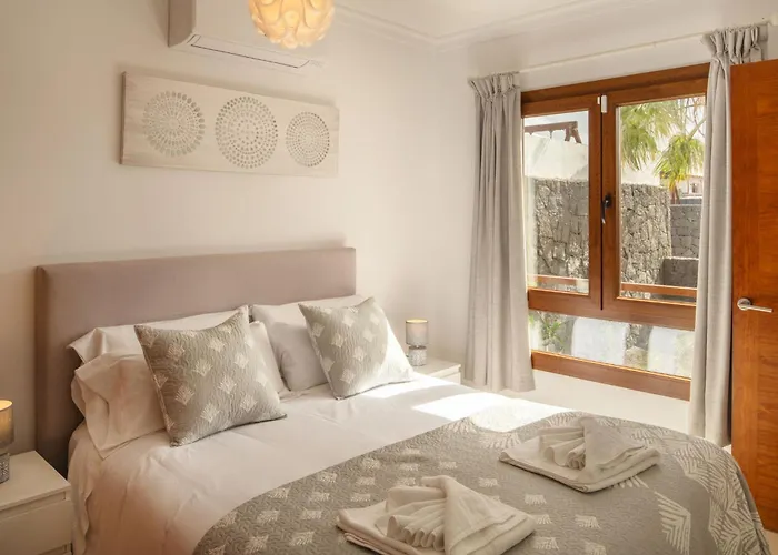 61 Playablanca Lanzarote Pool Villa Playa Blanca